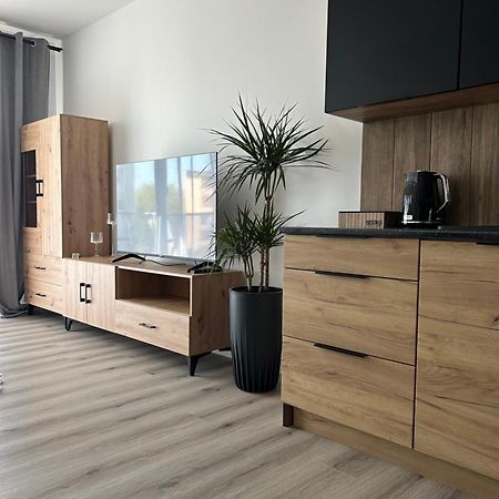 דירות Goleniów Apartament Akacjowa מראה חיצוני תמונה